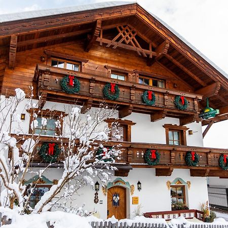 Sportpension Elisabeth Neustift im Stubaital Eksteriør billede